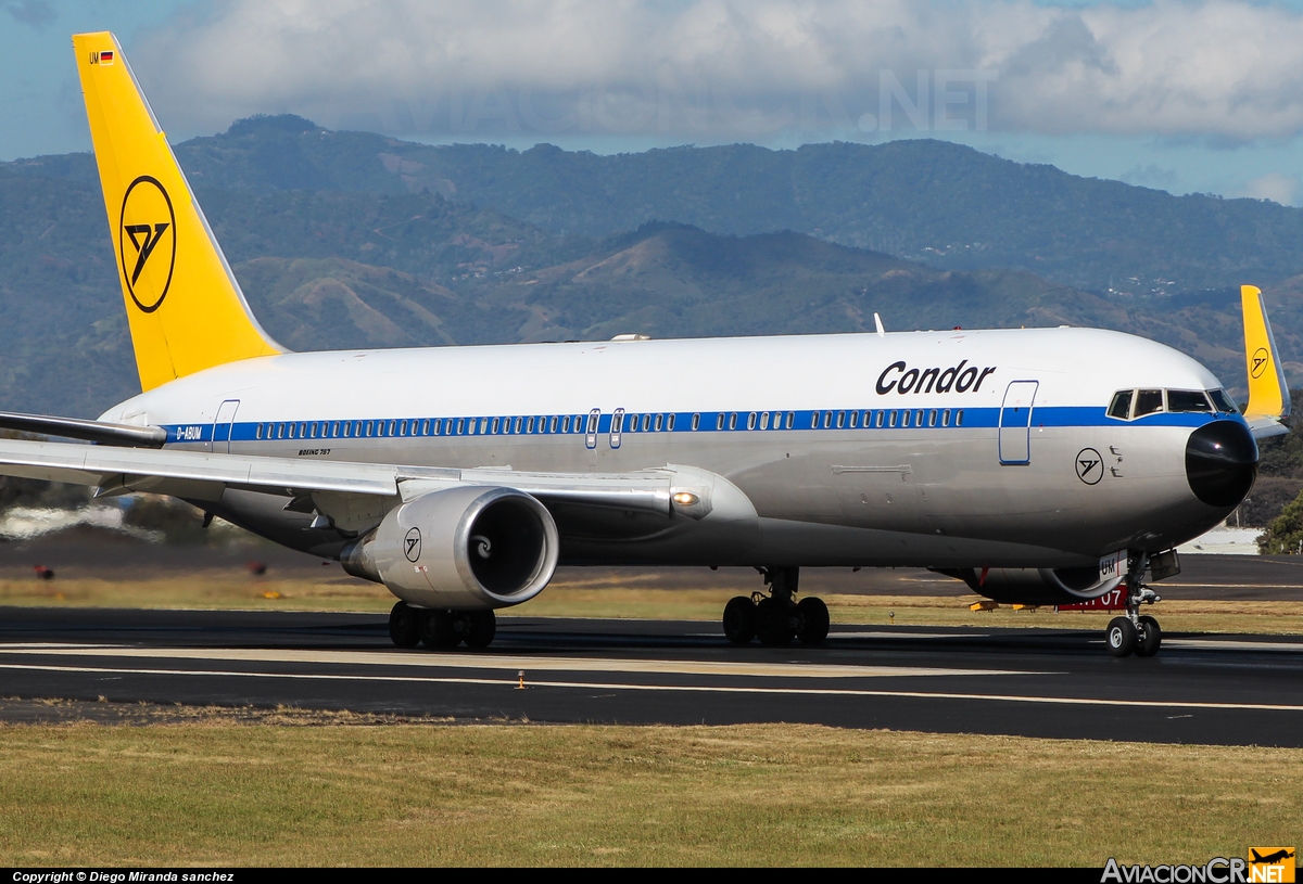 D-ABUM - Boeing 767-31B(ER) - Condor