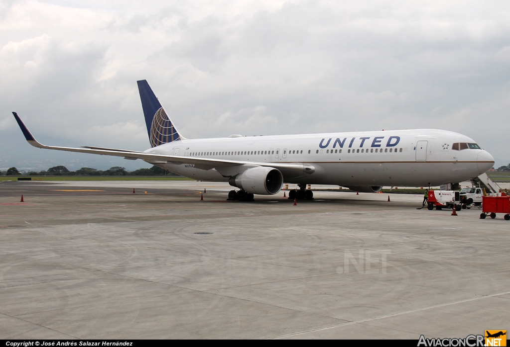 N657UA - Boeing 767-322/ER - United Airlines