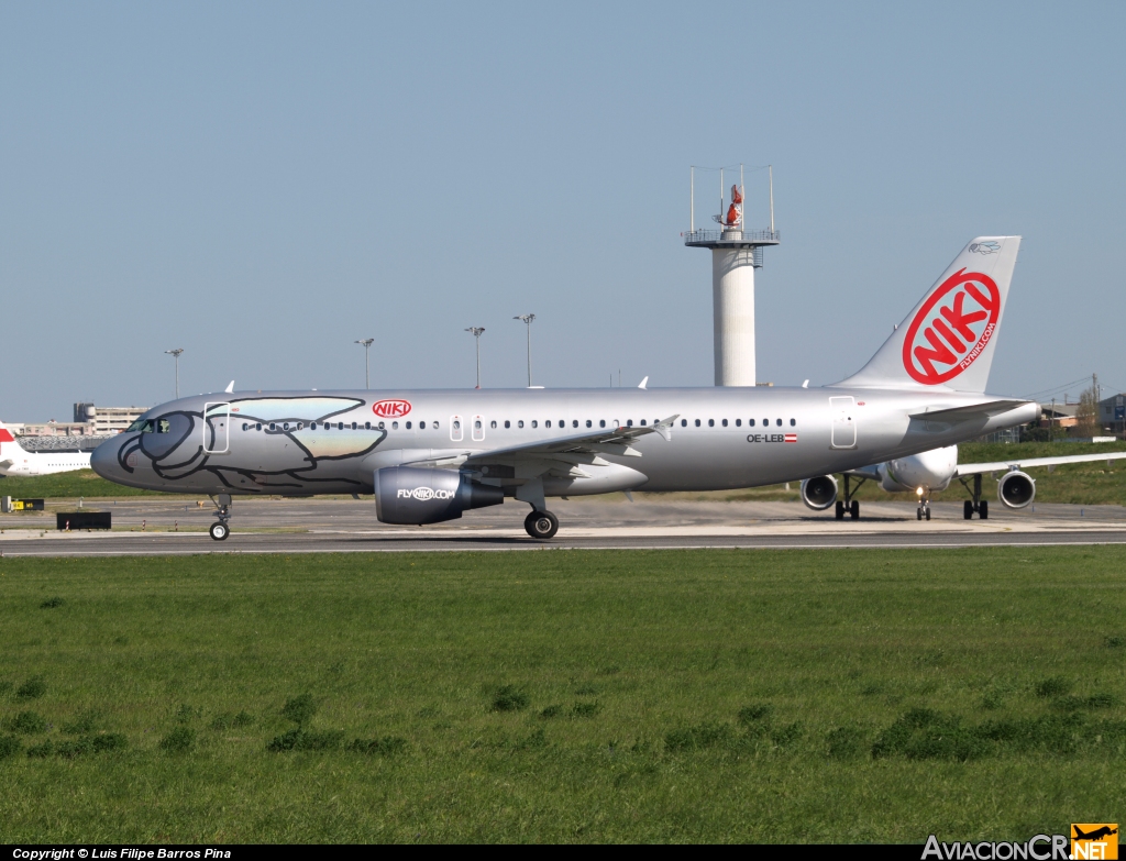 OE-LEB - Airbus A320-214 - NIKI